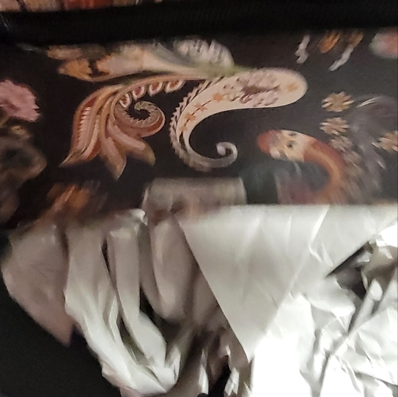 Carlos by Carlos Santana 3 in 1 Black Tote, Crossbody and clutch - Picture 14 of 16